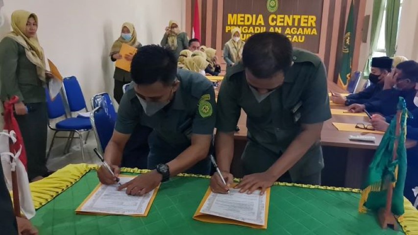 penandatanganan pakta integritas 2022 8